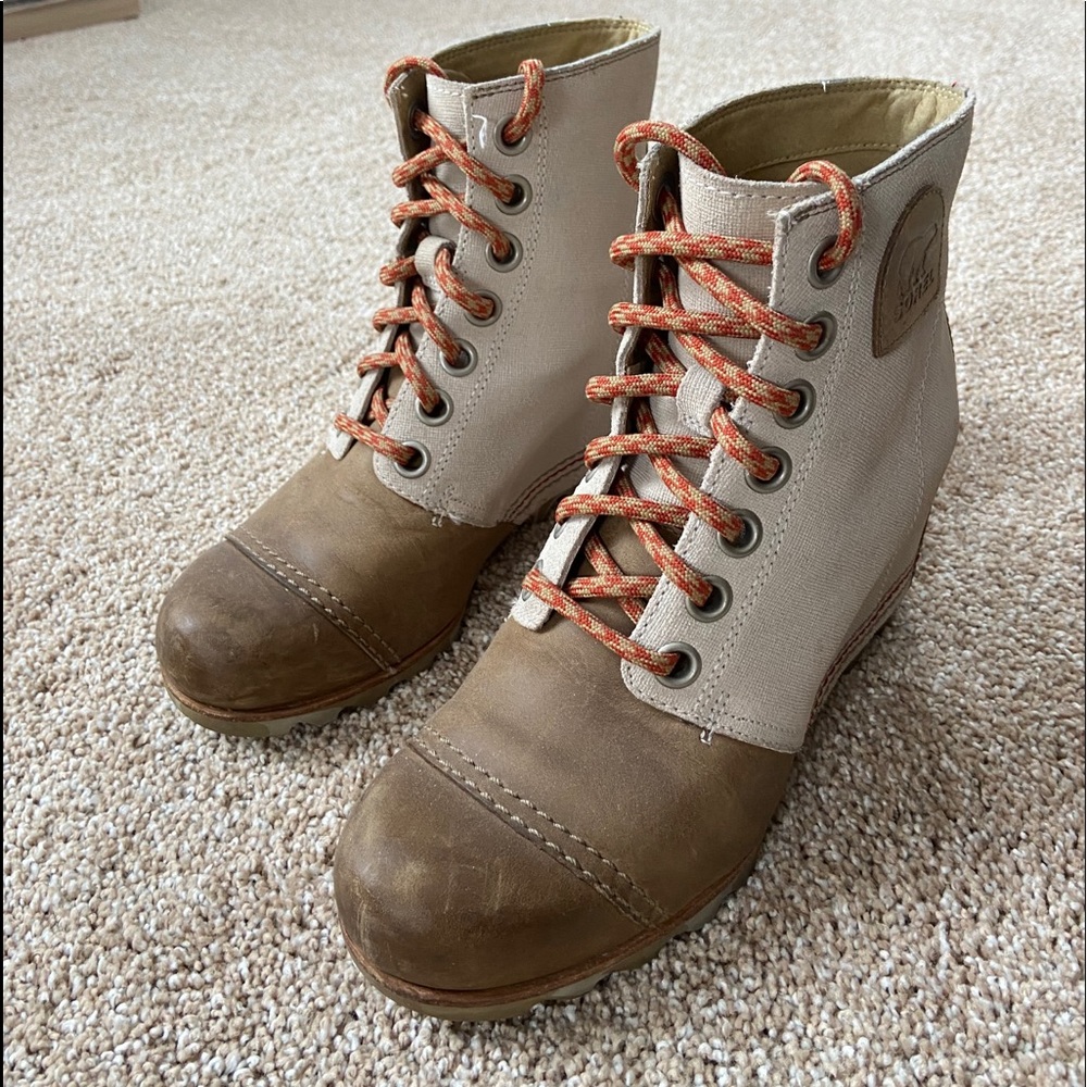 Sorel PDX wedge boots sz 7